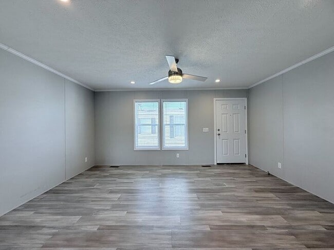 Photo - 29811 W Essex Ct