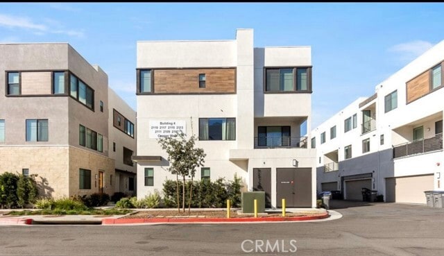 Building Photo - 2111 Copper Walk