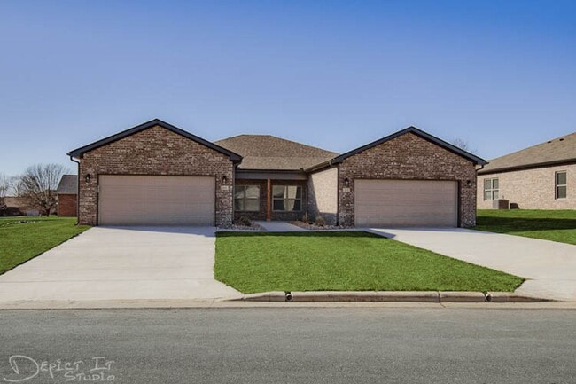 Big Creek Golf Course - 3 Bed 2 Bath Doubl... - Big Creek Golf Course - 3 Bed 2 Bath Doubl... House