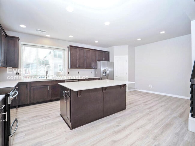 Photo - 1621 Seattle Hill Rd