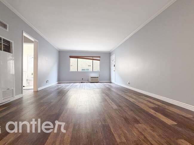 Photo - 14270 Dickens St Unidad 4