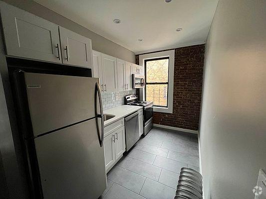 Building Photo - 2 bedroom in BRONX NY 10468 Unit 1B Rental