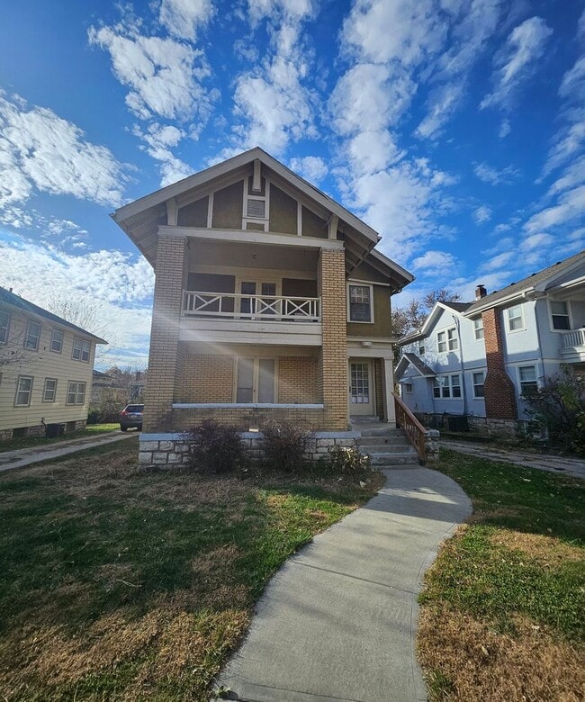 Building Photo - Stylish 2-Bedroom in Kansas City!