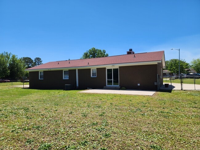 Photo - 2408 Crabtree Ct