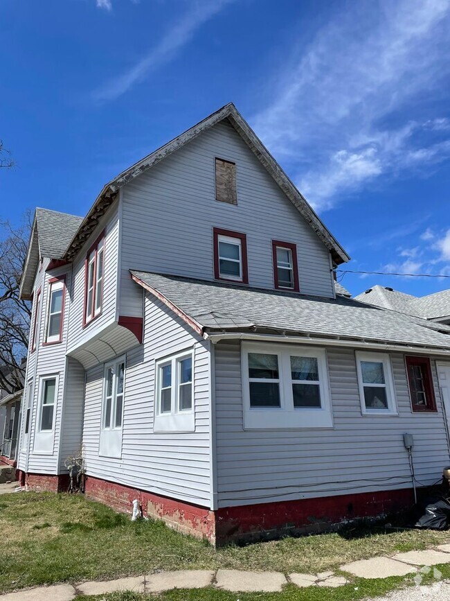 Building Photo - 318 S Green St Unit 4 Rental