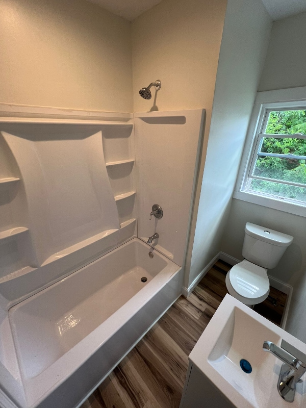 Photo - 884 Copley Rd Unidad 3