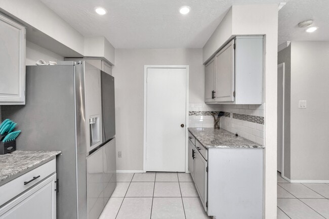 Photo - 5837 W Sunforest Dr