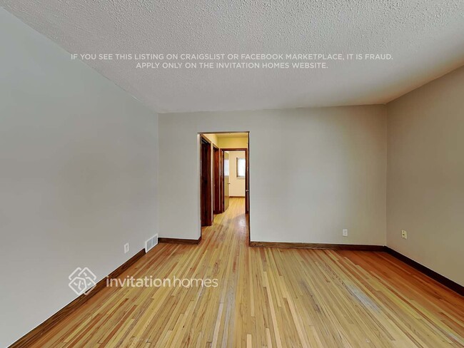 Photo - 3612 Commodore Dr