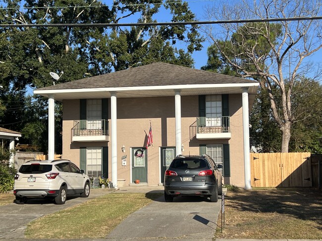 Photo - 235 Metairie Heights Ave House