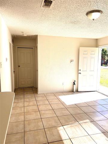 Photo - 3848 Waldorf St