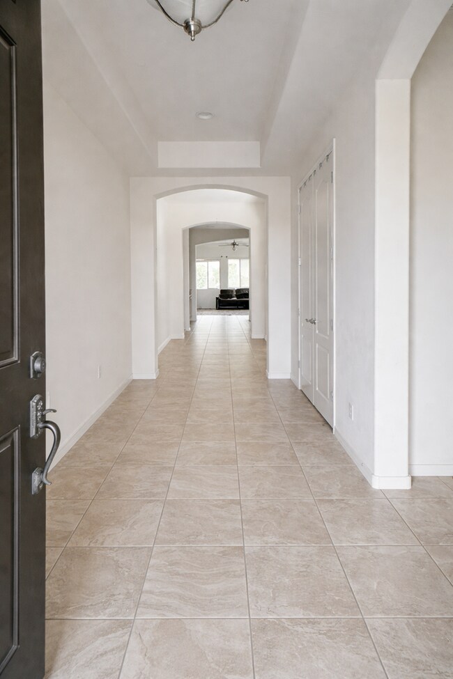 Photo - 4070 S Pearl Dr