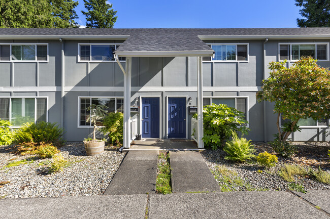 Cedars Apartments and Daffodil Court Townhome - Cedars Apartments and Daffodil Court Townhome