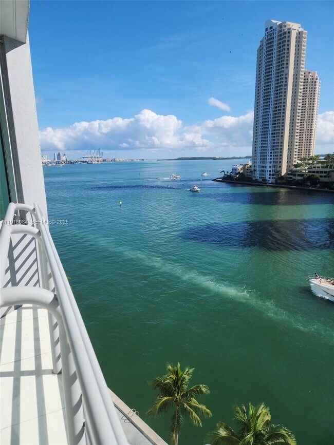Photo - 325 S Biscayne Blvd Unit 921