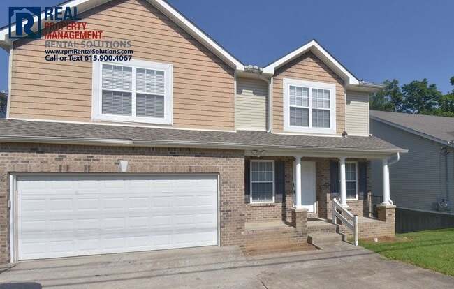 Photo - Wonderful 2 story 3BD/2.5BA home in LaVergne w/ attached garage!