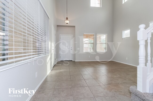 9434 W Berkeley Rd