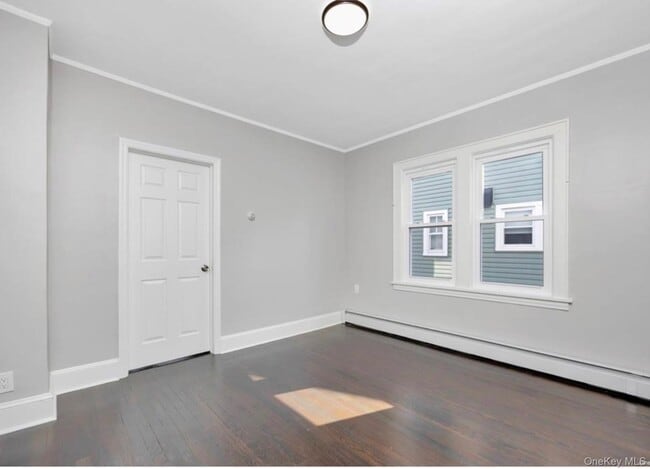 Photo - 98 N Grove St Unit 2