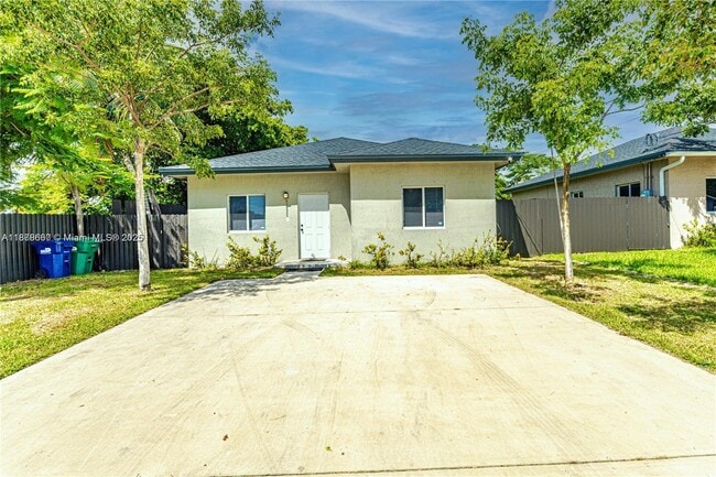 Building Photo - 7930 NW 14th Ave Rental