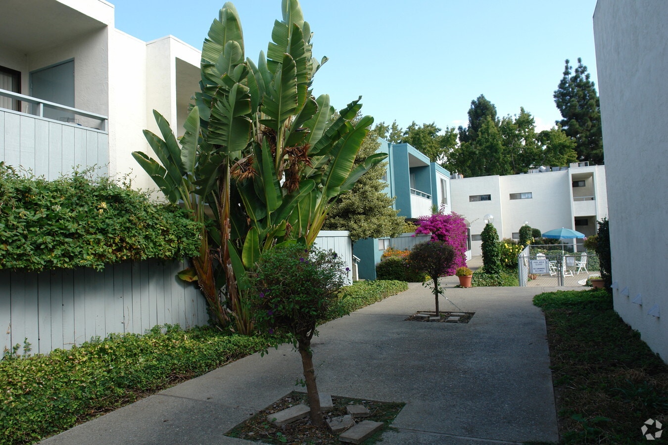 Hastings East Apartments - Hastings East Apartments