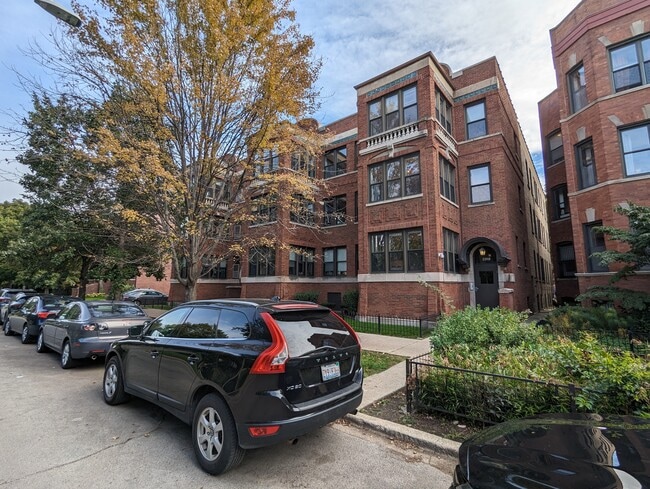 Photo - 2323 N Kedzie Blvd Unit 2323-1