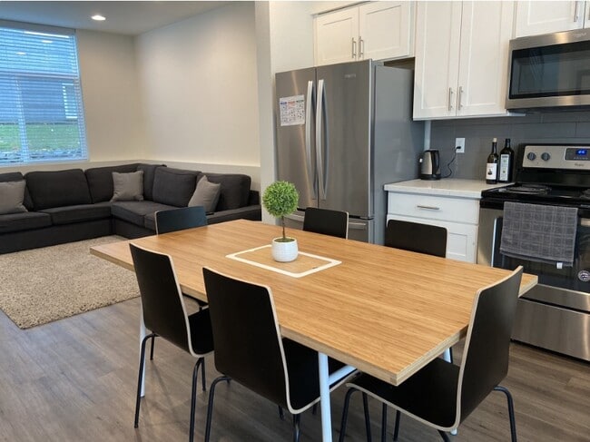 Photo - 4703 9th Ave NE