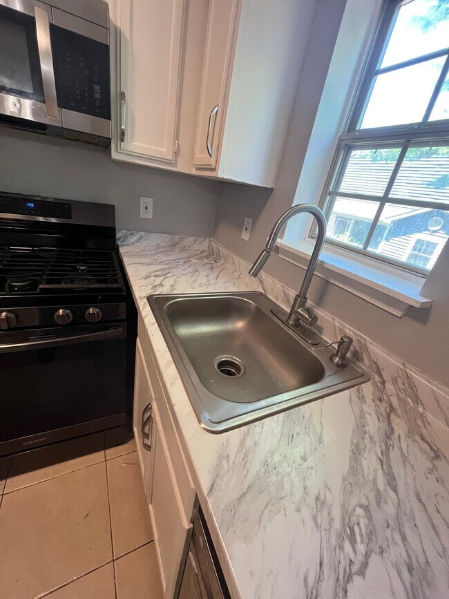 Photo - 4674 Mews Dr