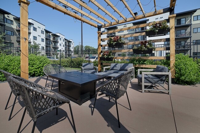 Photo - The Summit at Seasons