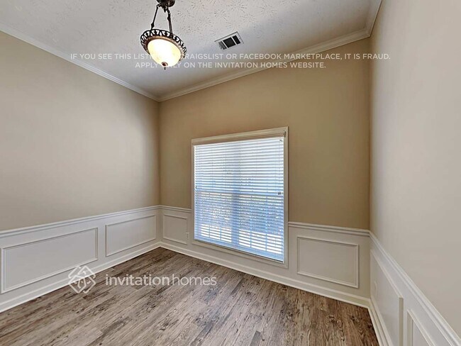 Photo - 1212 Liverpool Pointe