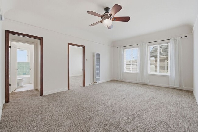 Photo - 1530 Miramar Dr Unit 1530 Miramar - Apt 6