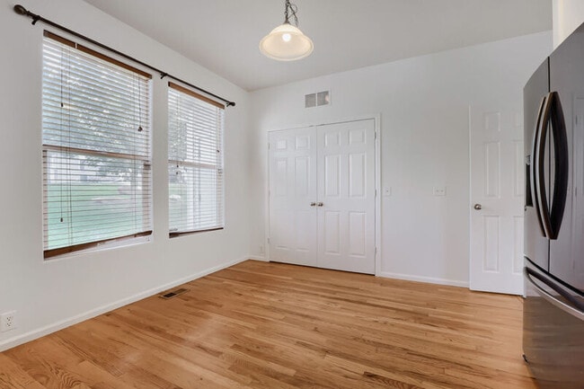 Photo - 2175 Squawbush Ridge Grove