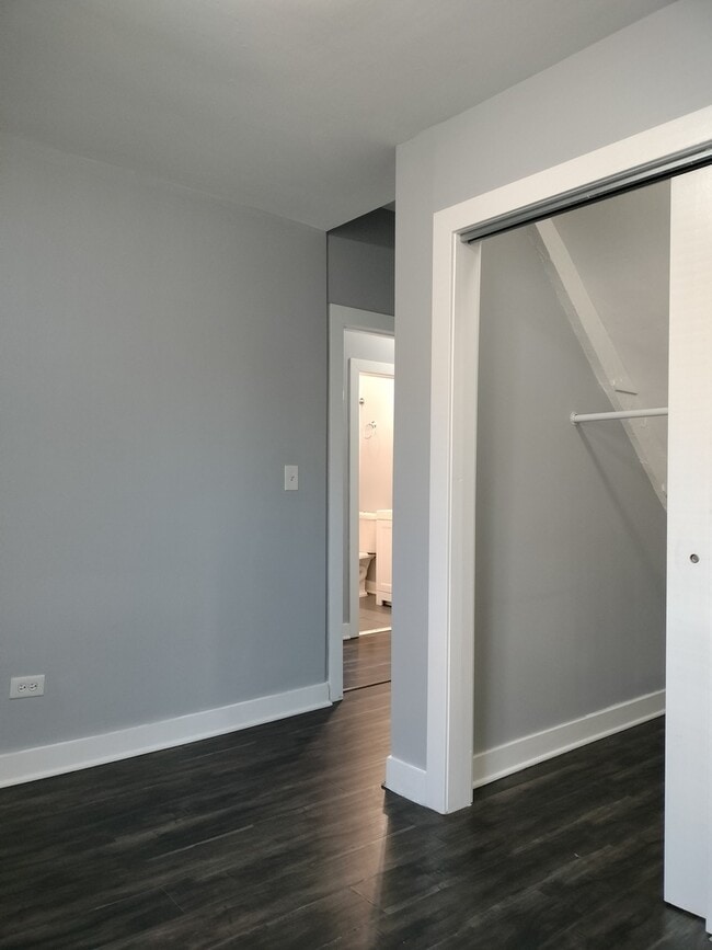 Photo - 4800 S Winchester Ave