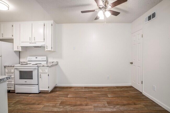 Photo - Villas del Norte Apartments