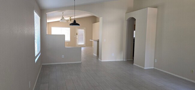 Photo - Fletcher Heights 4 Bedroom