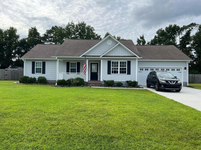 Building Photo - 141 Louie Ln