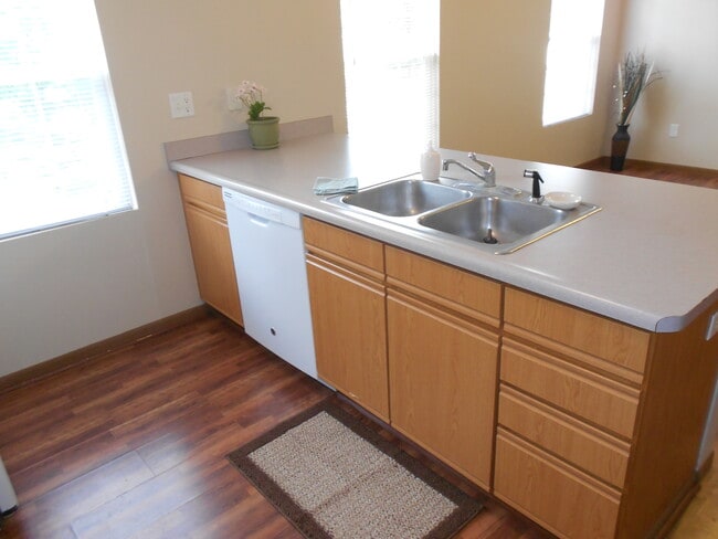 Photo - 510 5th St Unit C