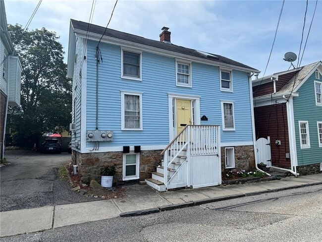 Building Photo - 21 Pope St Unit 1