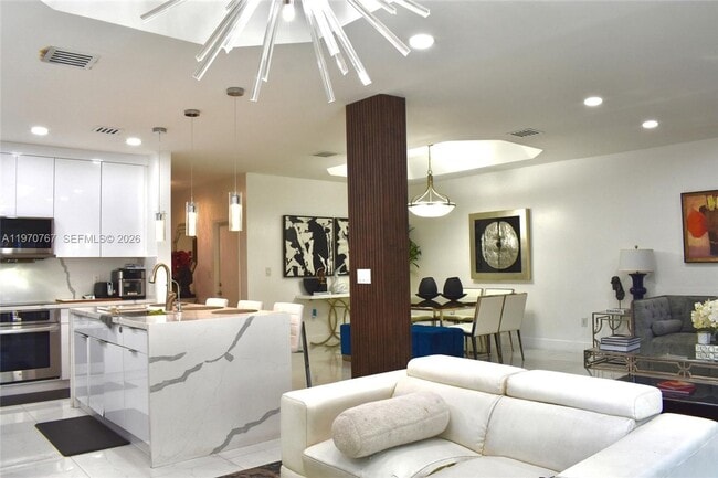 Photo - 6763 NW 107th Pl