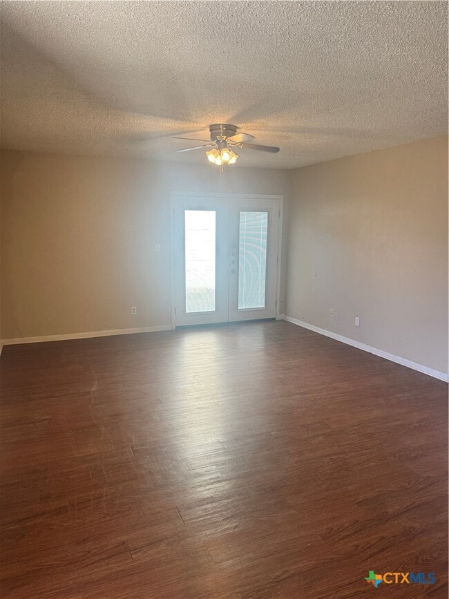 Photo - 414 Mariner Dr