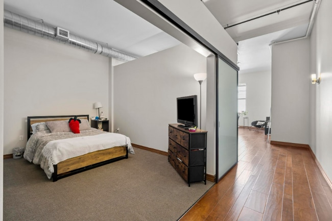 Photo - 114 State St Unidad 212