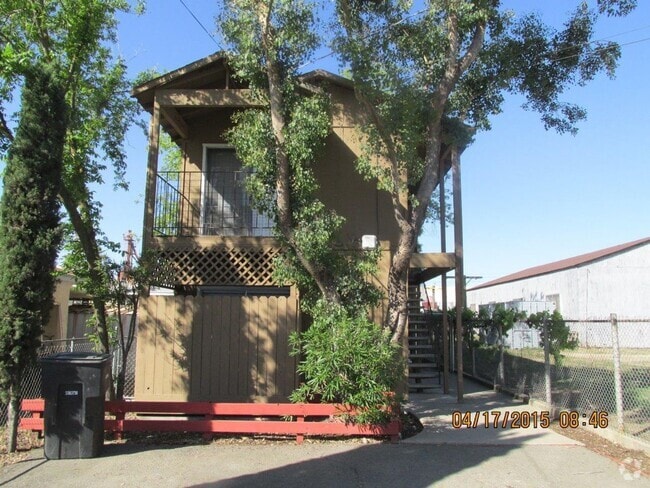 Building Photo - FOU310 Unit #B Rental