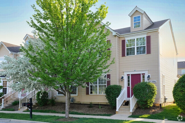 Building Photo - 0N296 DOOLEY Dr Rental