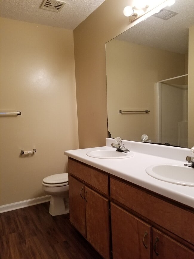 Photo - Cute 3/2 in Cedar Creek