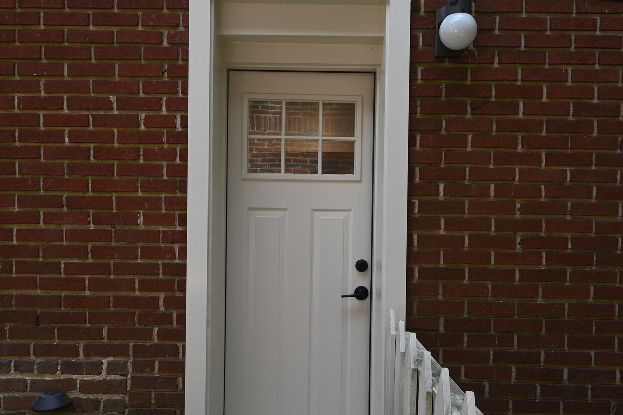 Entry Door - 2414 Glenwood Dr NE (Atlanta, GA)
