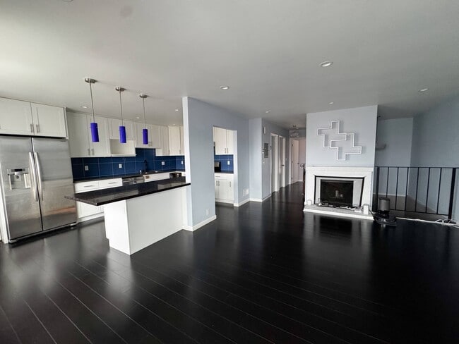 Cocina y sala de estar - 577 Price St