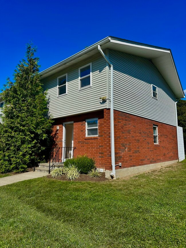 Orchard Hills
