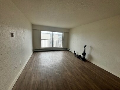 2626 Cook StUnit 306