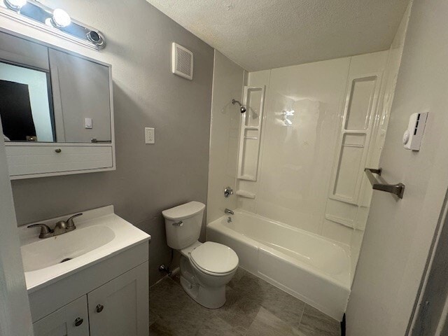 Photo - 949 Main St Unidad 16