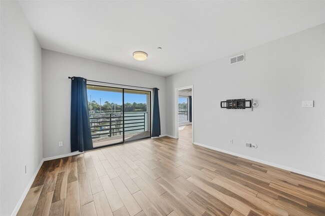 Photo - 793 Davis Rd Unit 116