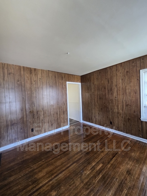 Photo - 528 S Glendale St