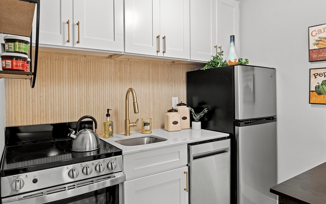 2837 Minto - 1 - The Flats at Wasson Way II