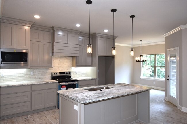 Building Photo - 21 Kirkcudbright Ln